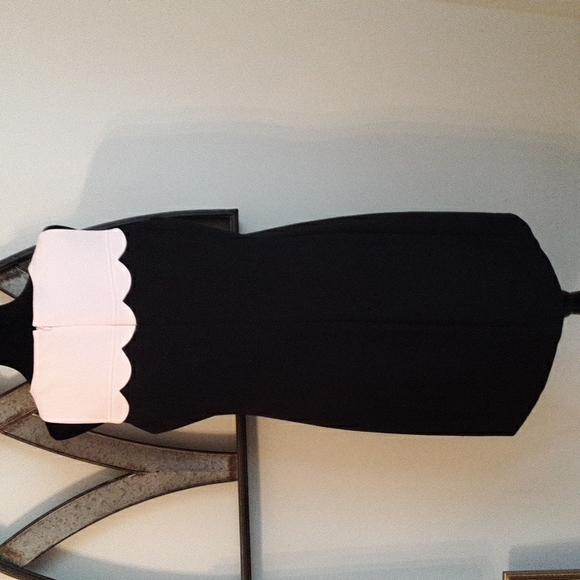 NINE WEST Pink Scallop Bodice on Navy Poly Stretch Crepe Sleeveless Dress - Picture 5 of 9